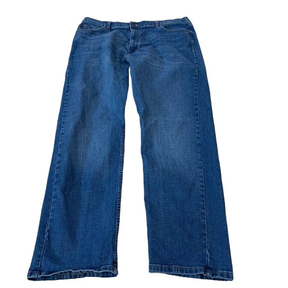 Wrangler Jeans Men’s Size 40x32 Relaxed Fit Western Style Denim Cowboy Rancher - Picture 9 of 10